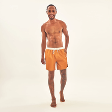 Load image into Gallery viewer, Model Front: Uv Line Bermuda / Short Pour Homme Shorts Boxer Ocre Upf50+