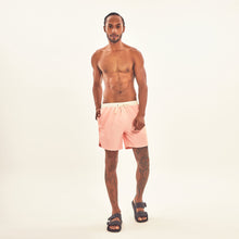 Load image into Gallery viewer, Model Front: Uv Line Bermuda / Short Pour Homme Shorts Boxer Rose Upf50+