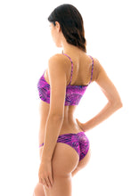 Load image into Gallery viewer, Image 04: Rio De Sol Haut Top Ultra Violet Bra
