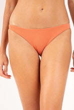 Load image into Gallery viewer, Gallery: Rio De Sol Bas Bottom Sand-Argila Leblon
