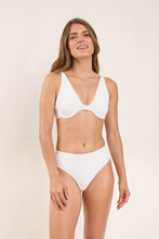 Load image into Gallery viewer, Image 06: Rio De Sol Ensemble Set Sand-White Chantal Kora
