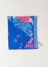 Load image into Gallery viewer, Product Back: Maaji Serviette De Plage Always Blooming Florelia Towel
