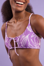 Load image into Gallery viewer, Image 08: Rio De Sol Haut Top Trail-Purple Tank-Tie
