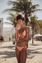 Load image into Gallery viewer, Image 06: Rio De Sol Bas Bottom Ditsy-Butter Lacinho
