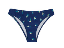 Load image into Gallery viewer, Product Front: Rio De Sol Bas Bottom Seabird Bandeau
