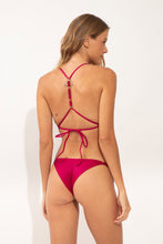 Load image into Gallery viewer, Model Back: Rio De Sol Ensemble Set Shimmer-Desejo Tri-Fixo-Noa Cheeky-Noa
