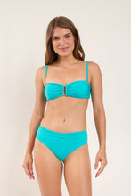 Load image into Gallery viewer, Model Front: Rio De Sol Ensemble Set Amb-Nannai Sara Amy
