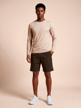 Load image into Gallery viewer, Model Front: Uv Line T-Shirt Pour Homme T-Shirt New Fit Masc Sand Upf50+
