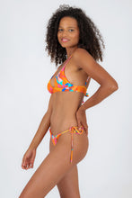 Load image into Gallery viewer, Image 04: Rio De Sol Haut Top Orange-Bloom Tri-Cos
