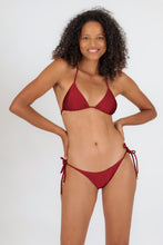 Load image into Gallery viewer, Model Front: Rio De Sol Ensemble Set Shimmer-Divino Tri-Rope Ibiza-Rope
