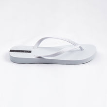 Load image into Gallery viewer, Image 03: Rio De Sol Tongs White Slim
