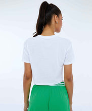 Load image into Gallery viewer, Model Back: Alto Giro Fitness Haut T-Shirt Nylon Dry Alto Giro Branco
