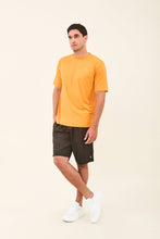 Load image into Gallery viewer, Image 02: Uv Line T-Shirt Pour Homme T-Shirt Uvpro Masc Orange Upf50+
