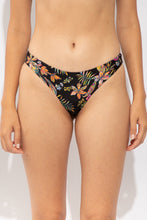 Load image into Gallery viewer, Gallery: Rio De Sol Bas Bottom Flora Essential-Comfy
