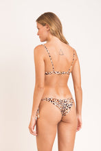 Load image into Gallery viewer, Model Back: Rio De Sol Ensemble Set Leopard Balconet-Tie Italy
