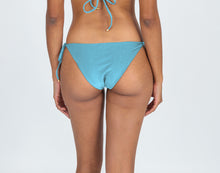 Load image into Gallery viewer, Model Back: Rio De Sol Bas Bottom Mirante Ibiza-Comfy
