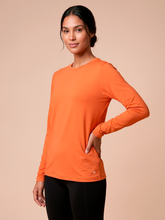 Load image into Gallery viewer, Gallery: Uv Line T-Shirt Longsleeve Uvpro Fem Pitanga Upf50+
