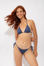 Load image into Gallery viewer, Image 06: Rio De Sol Bas Bottom Carmel-Blue Lacinho
