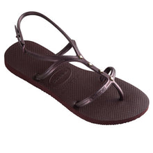 Load image into Gallery viewer, Product Front: Havaianas Tongs Allure Maxi Grape Wine
