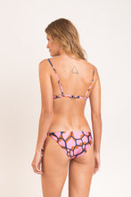 Load image into Gallery viewer, Model Back: Rio De Sol Ensemble Set Amore-Pink Tri-Fixo Ibiza-Comfy
