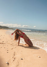 Load image into Gallery viewer, Image 11: Wednesday In Hawaii By Rio De Sol Bas Bottom Hibiscus Isla
