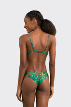 Load image into Gallery viewer, Model Back: Rio De Sol Bas Bottom Wilds Nice
