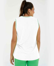Load image into Gallery viewer, Model Back: Alto Giro Fitness Haut Regata Nylon Dry Alongada Branco
