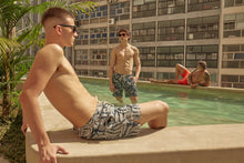 Load image into Gallery viewer, Image 12: Uv Line Bermuda / Short Pour Homme Shorts Costela Aco Upf50+
