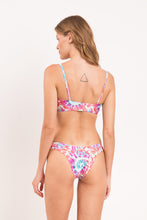 Load image into Gallery viewer, Model Back: Rio De Sol Ensemble Set Splash Bandeau-Reto Highleg
