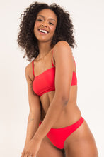 Load image into Gallery viewer, Image 12: Rio De Sol Bas Bottom Rouge Nice-Fio
