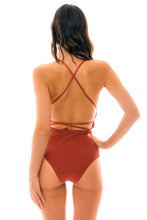 Load image into Gallery viewer, Model Back: Rio De Sol Une Pièce Liquor New Vegas
