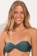 Load image into Gallery viewer, Gallery: Rio De Sol Haut Top Palace Twist
