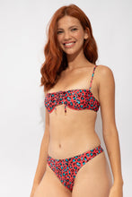Load image into Gallery viewer, Image 06: Rio De Sol Bas Bottom Coral-Feline Nice-Fio
