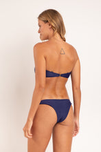 Load image into Gallery viewer, Model Back: Rio De Sol Haut Top Touch-Marinho Sara
