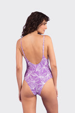 Load image into Gallery viewer, Model Back: Rio De Sol Une Pièce Trail-Purple Hype
