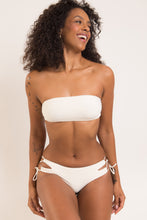 Load image into Gallery viewer, Model Front: Rio De Sol Haut Top Off-White Bandeau-Reto
