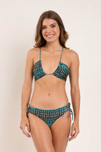 Load image into Gallery viewer, Model Front: Rio De Sol Bas Bottom Brisa Madrid
