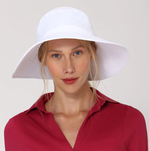 Load image into Gallery viewer, Model Front: Uv Line Chapeau Souple/Capeline Hat Lyon Nac L Fem White Upf50+
