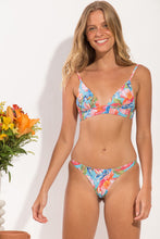 Load image into Gallery viewer, Model Front: Rio De Sol Haut Top Zinnia Tri-Cos
