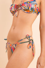 Load image into Gallery viewer, Image 08: Rio De Sol Ensemble Set Jungle Balconet-Tie Pipa
