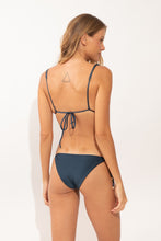 Load image into Gallery viewer, Model Back: Rio De Sol Bas Bottom Shimmer-Shark Ibiza-Comfy-Gold
