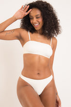 Load image into Gallery viewer, Image 10: Rio De Sol Bas Bottom Off-White Nice-Fio
