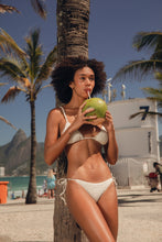 Load image into Gallery viewer, Image 07: Rio De Sol Bas Bottom Brisa-Offwhite Lacinho
