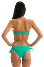 Load image into Gallery viewer, Model Back: Rio De Sol Haut Top Bahamas Reto
