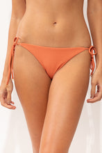 Load image into Gallery viewer, Gallery: Rio De Sol Bas Bottom Sand-Argila Ibiza-Comfy
