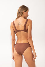 Load image into Gallery viewer, Model Back: Rio De Sol Haut Top Sand-Cappuccino Mary
