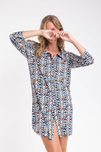 Load image into Gallery viewer, Image 08: Rio De Sol Chemise Ikat Chemise
