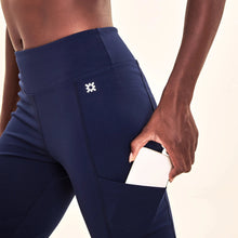 Load image into Gallery viewer, Image 05: Uv Line Fitness Bas Legging Fit Aspen Navy Blue Upf50+
