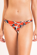 Load image into Gallery viewer, Bottom Amore-Red Essential
