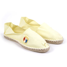 Load image into Gallery viewer, Product Front: Cala 1789 Espadrille Classique 1 - Limonade
